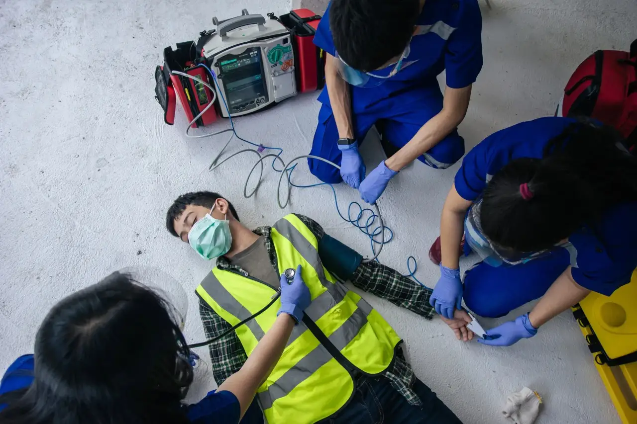 How to Use an AED: A Step-by-Step Guide to Restart a Heart in an Emergency